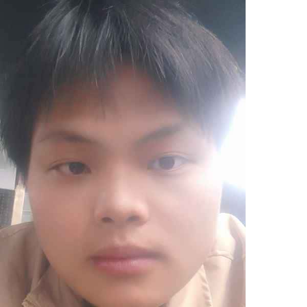 河南20岁单身帅哥真诚找对象-福建征婚相亲网