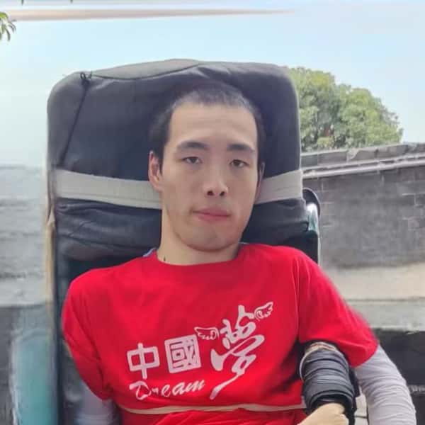 湖南30岁单身帅哥真诚找对象-福建征婚相亲网