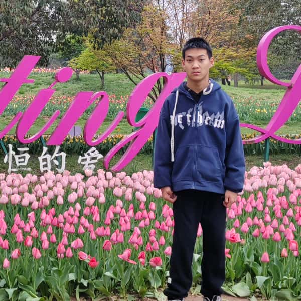 河南18岁单身帅哥真诚找对象-福建征婚相亲网