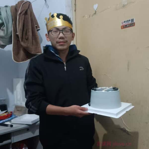 山东18岁单身帅哥真诚找对象-福建征婚相亲网
