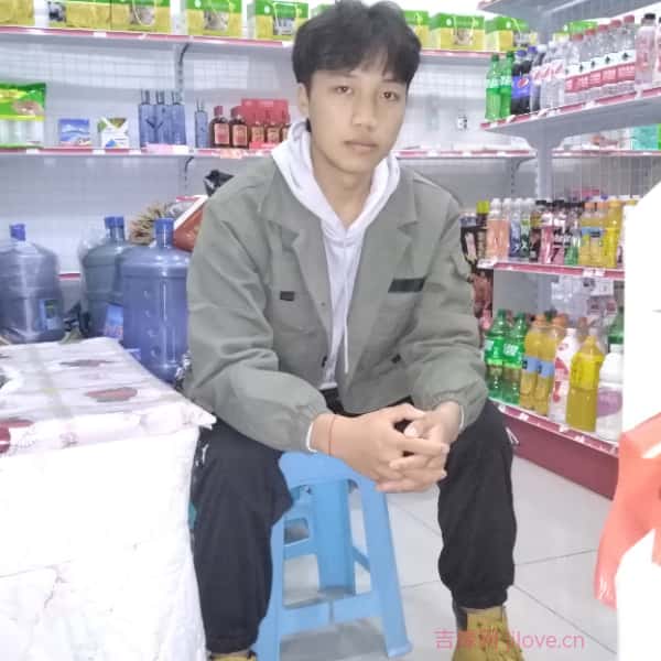 贵州22岁单身帅哥真诚找对象-福建征婚相亲网